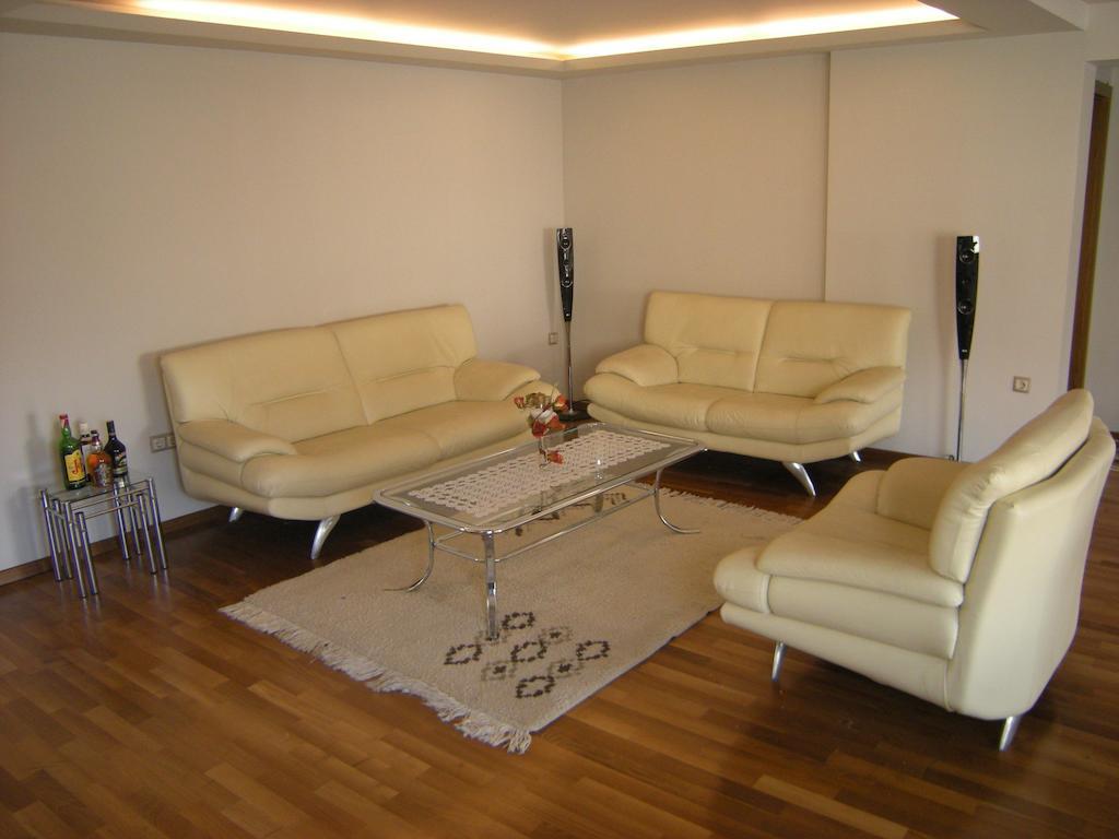 Novel Town Square Apartment Ohrid Room photo