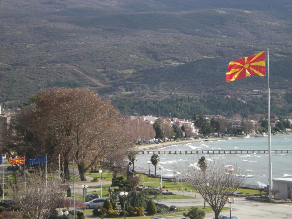 Novel Town Square Apartment Ohrid Room photo