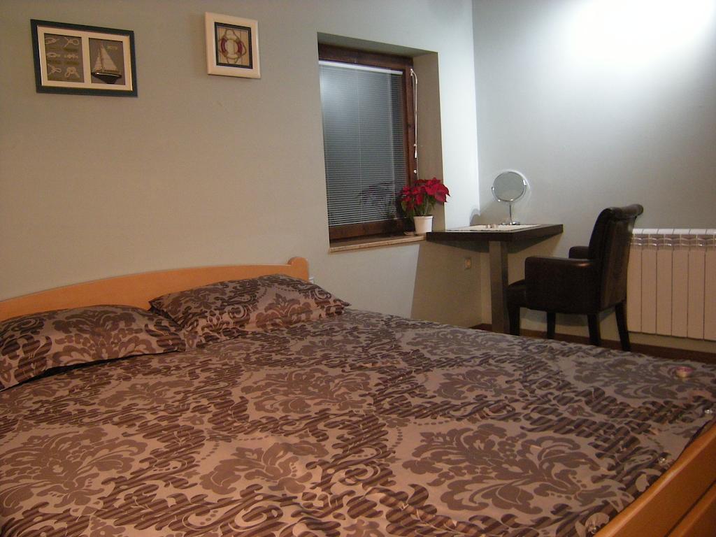 Novel Town Square Apartment Ohrid Room photo